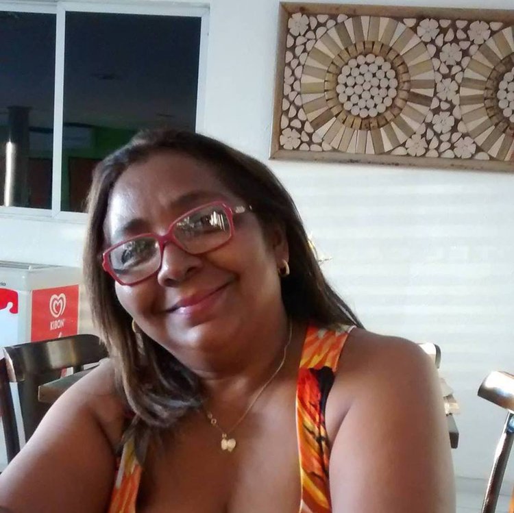 A professora Paizinha faleceu na tarde desta terça-feira.
