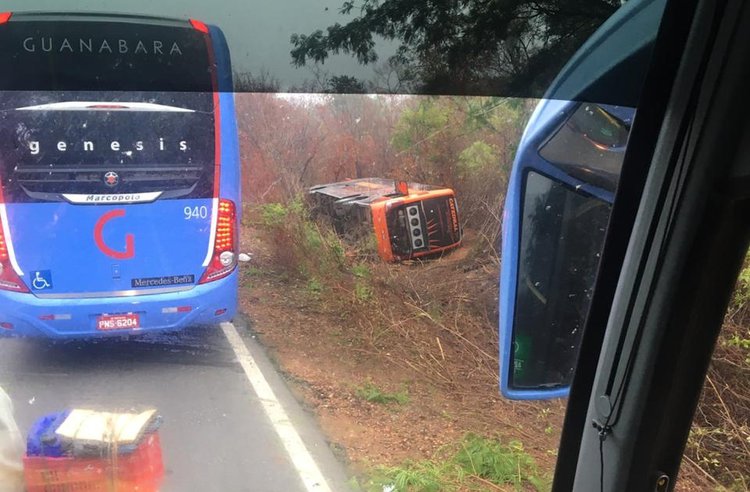 Acidente na BR-135 deixo quatro pessoas mortas em Redenção do Gurguéia (PI).