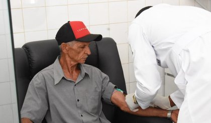 Moradores da zona urbana são levados até a cidade para realizar exames. (Foto: Prefeitura de Floriano/Divulgação) Moradores da zona urbana são levados até a cidade para realizar exames. (Foto: Prefeitura de Floriano/Divulgação)