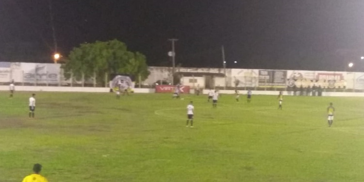 Partida terminou empatada em Corisabbá 2 a 2 Timon.