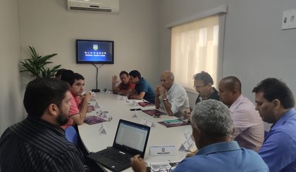 Reunião entre FFP e clubes do Piauí definiu modelo do campeonato estadual de 2020. (Foto: Stephanie Pacheco/Globoesporte.com) Reunião entre FFP e clubes do Piauí definiu modelo do campeonato estadual de 2020. (Foto: Stephanie Pacheco/Globoesporte.com)
