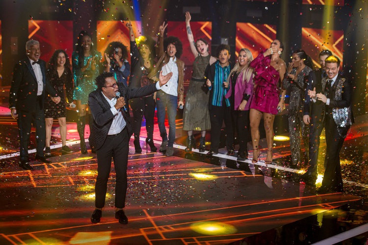Tony Gordon é o vencedor do The Voice Brasil 2019.