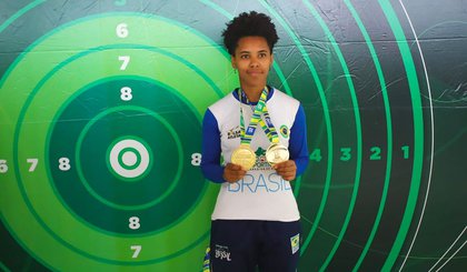Andressa Tamires conquistou o bicampeonato brasileiro de Tiro Esportivo. (Foto: Divulgação) Andressa Tamires conquistou o bicampeonato brasileiro de Tiro Esportivo. (Foto: Divulgação)