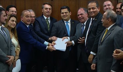congresso (Foto: Reprodução Globo) congresso (Foto: Reprodução Globo)