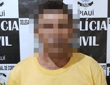 Homem estupra e engravida filha.