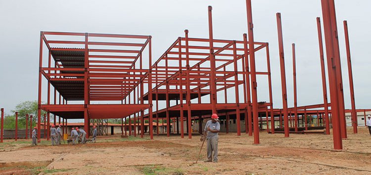Novo Hospital de Picos terá obras retomadas em breve.