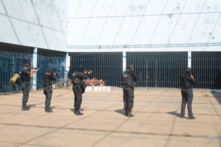 Operação Ensure realizou primeira ação em penitenciária de Teresina.