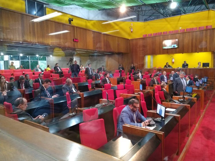 Reforma da Previdência foi aprovada com 24 votos a favor e quatro contra.