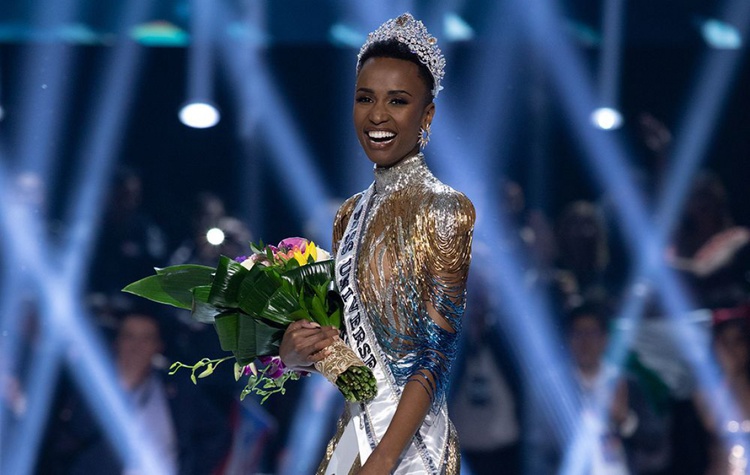 Zozibini Tunzi é a vencedora do Miss Universo 2019.