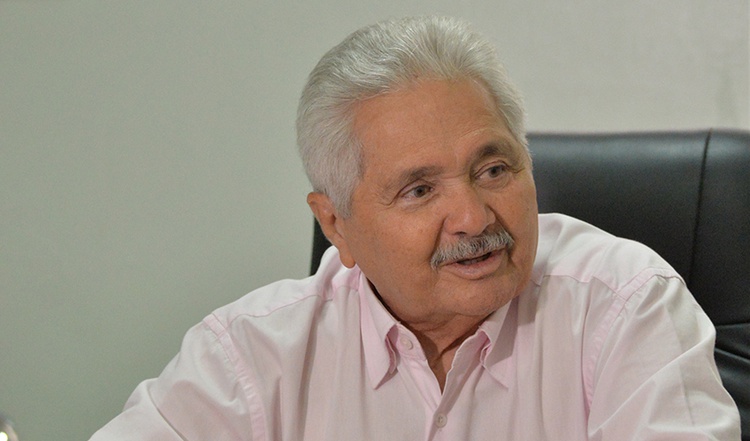 Elmano Ferrér