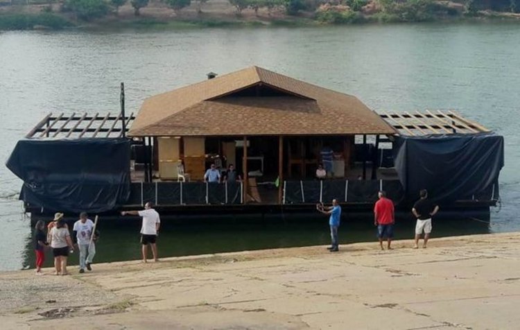 Restaurante Flutuante