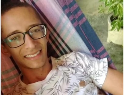 Adriano Avelino Amorim, de 25 anos, morreu na hora.