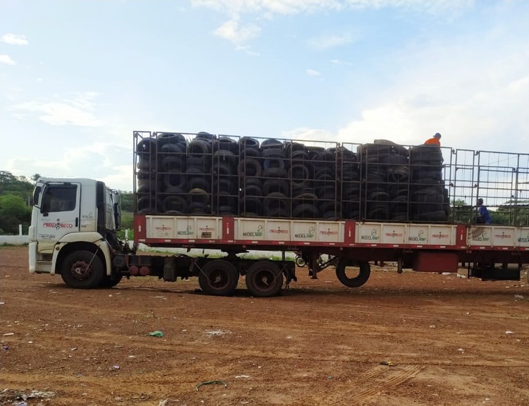Em nove meses, Prefeitura já reciclou mais de 70 toneladas de pneus.