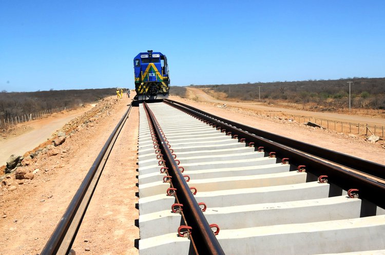 Ferrovia