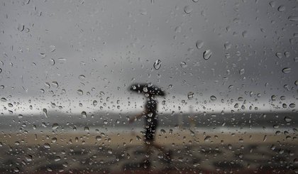 Chuva (Foto: Márcia Foletto/Agência O Globo)