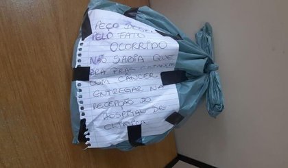 Sacola com cabelos é devolvida por ladrão. (Foto: Rita Mombelli/Divulgação)