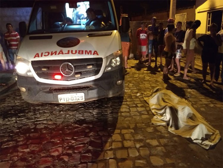 Idosa morre carbonizada em Picos na noite do último domingo.