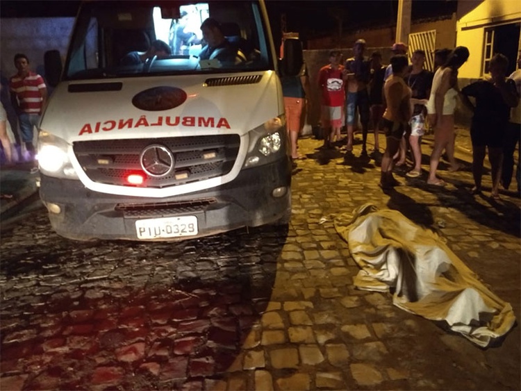 Idosa morre carbonizada em Picos na noite do último domingo.