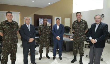 Governo quer ajuda do Exército em ações de combate ao coronavírus e enchentes. (Foto: Governo do Piauí/Divulgação) Governo quer ajuda do Exército em ações de combate ao coronavírus e enchentes. (Foto: Governo do Piauí/Divulgação)