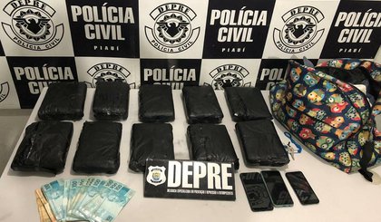 Polícia apreende mais de 10 kg de droga na rodoviária de Teresina. (Foto: Polícia Civil/Divulgação) Polícia apreende mais de 10 kg de droga na rodoviária de Teresina. (Foto: Polícia Civil/Divulgação)