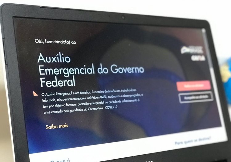 Auxílio emergencial.