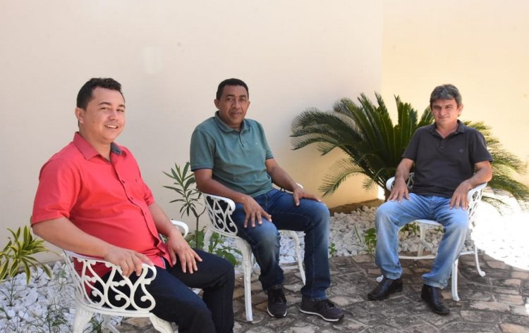 Novo secretário