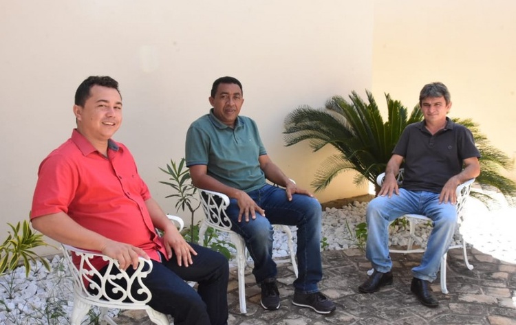 Novo secretário