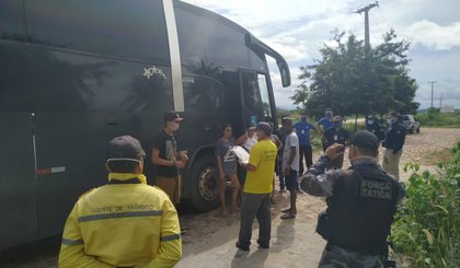 Prefeitura de Picos quer barrar entrada de ônibus clandestinos na cidade. (Foto: Divulgação)