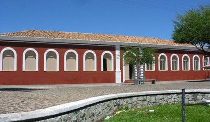 Estabelecimenato Rural São Pedro de Alcântara. Floriano, Piauí. (Foto: IPHAN - Instituto do Patrimônio Histórico e Artístico Brasileiro.) Estabelecimenato Rural São Pedro de Alcântara. Floriano, Piauí. (Foto: IPHAN - Instituto do Patrimônio Histórico e Artístico Brasileiro.)
