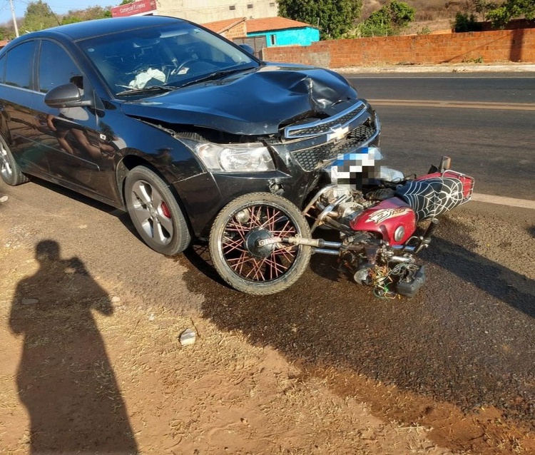 Acidente na BR-230 causa morte de jovem de 22 anos.