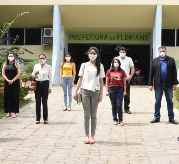 Farmacêuticos de Floriano
