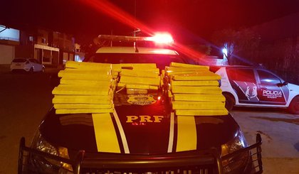 Grande quantidade de maconha é apreendida pela PRF em Picos. (Foto: PRF/Divulgação)