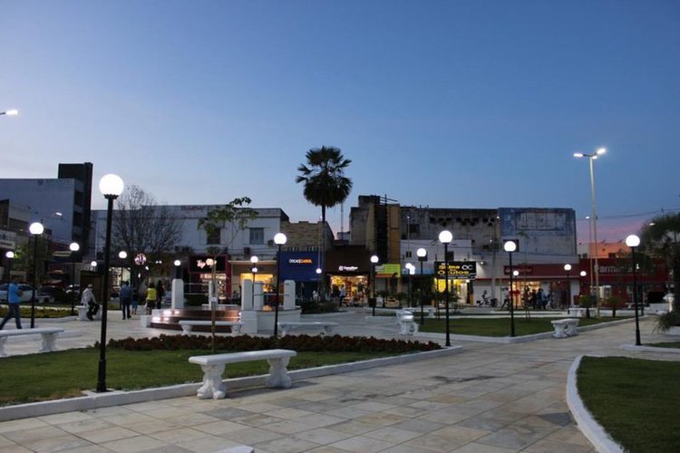 Praça Félix Pacheco, em Picos