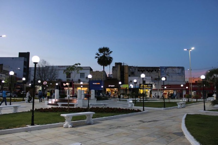 Praça Félix Pacheco, em Picos