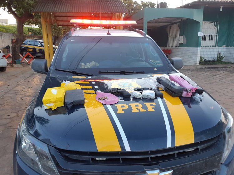 Drogas seriam levadas para a cidade de Caldas Novas, na Bahia.