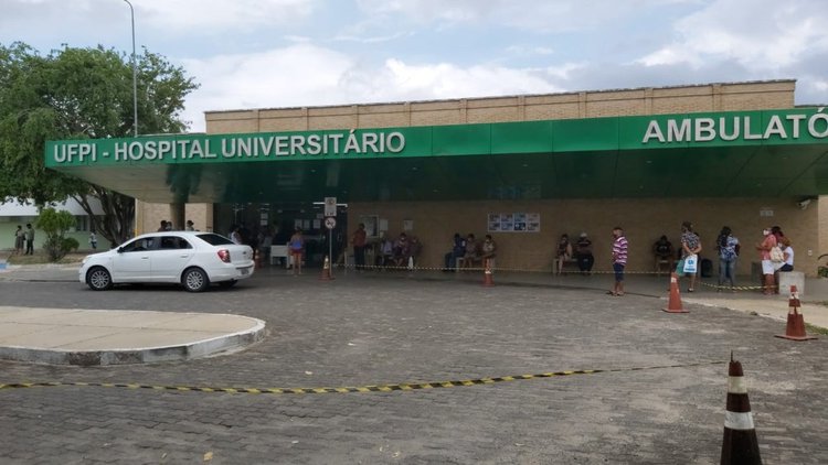 Hospital Universitário, em Teresina.