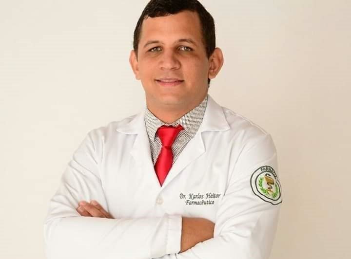 Karlos Heitor, de 29 anos, se formou em Farmácia na FAESF.