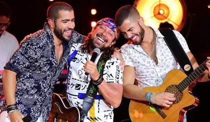 Bell Marques, Rafa e Pipo se apresentam  no Zé Pereira de Amarante. (Foto: Reprodução)