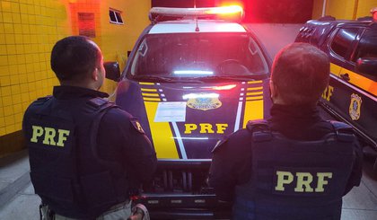 Em menos de vinte e quatro horas, PRF cumpre dois mandados de prisão na BR 230. (Foto: PRF-PI)