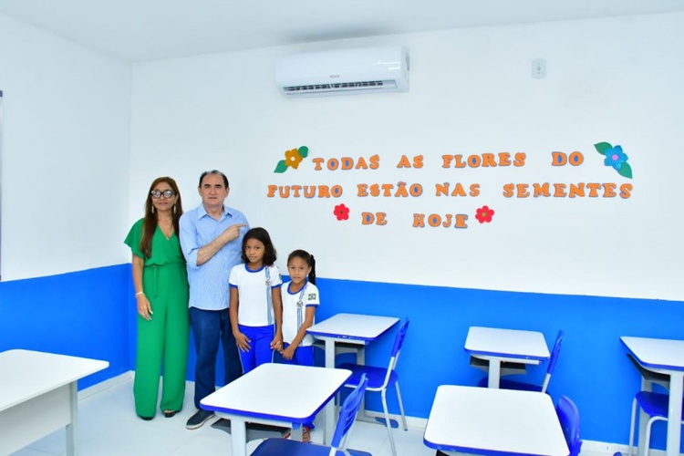 Prefeitura de Floriano entrega a Escola Municipal Dom Edilberto reformada e ampliada.