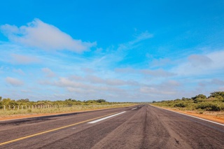 Rafael Fonteles inaugura reforma e ampliação do aeroporto de Piripiri.