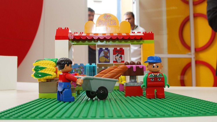 brinquedo lego