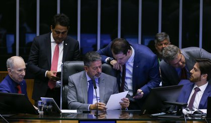 Câmara aprova projeto de lei de taxação para super-ricos. (Foto: Lula Marques/ Agência Brasil)