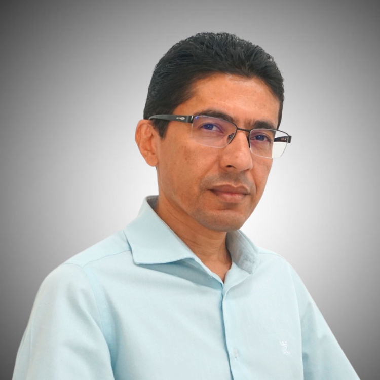 Elisvaldo Silva, CEO da SILE, empresa de soluções tecnológicas.