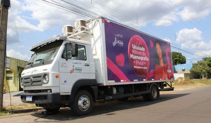 Em Picos, a unidade móvel de saúde ficará estacionada em frente ao Hospital Regional Justino Luz. (Foto: Divulgação/Sesapi)