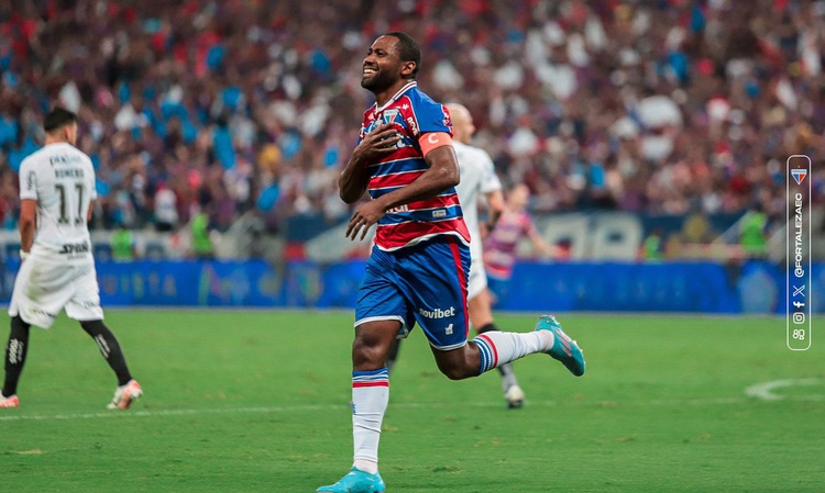 Fortaleza derrota Corinthians e está na final da Copa Sul-Americana.