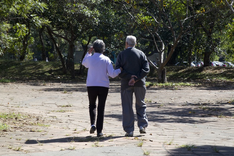 idosos casal