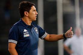 Lucio Flávio comanda Botafogo no Carioca de 2022 (Foto: Vitor Silva / Botafogo) Lucio Flávio comanda Botafogo no Carioca de 2022 (Foto: Vitor Silva / Botafogo)