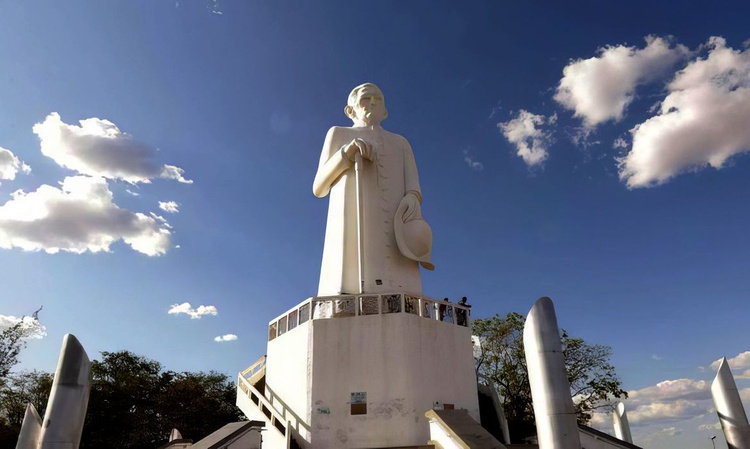 Padre Cícero entra para o Livro dos Heróis e Heroínas da Pátria.