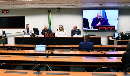 32654 (Foto: Claudio Reis/Câmara dos Deputados)